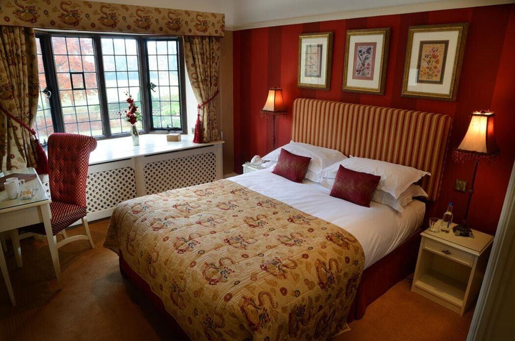 Inglewood Manor Hotel Ledsham  Exterior photo