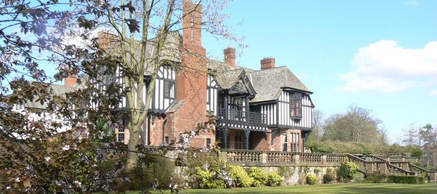 Inglewood Manor Hotel Ledsham  Exterior photo